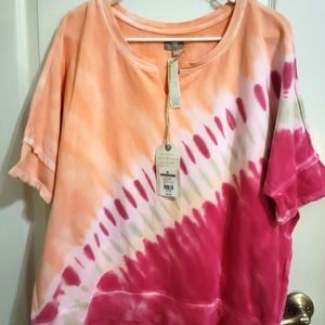 This womans short sleeve tye dyed  pullover.  NWT